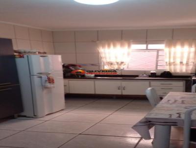 Casa para Venda, em Limeira, bairro Vila Piza, 4 dormit�rios, 2 banheiros, 1 vaga