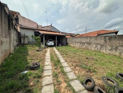 Casa para Venda, em Limeira, bairro Jardim Cavinato, 1 dormit�rio, 2 vagas